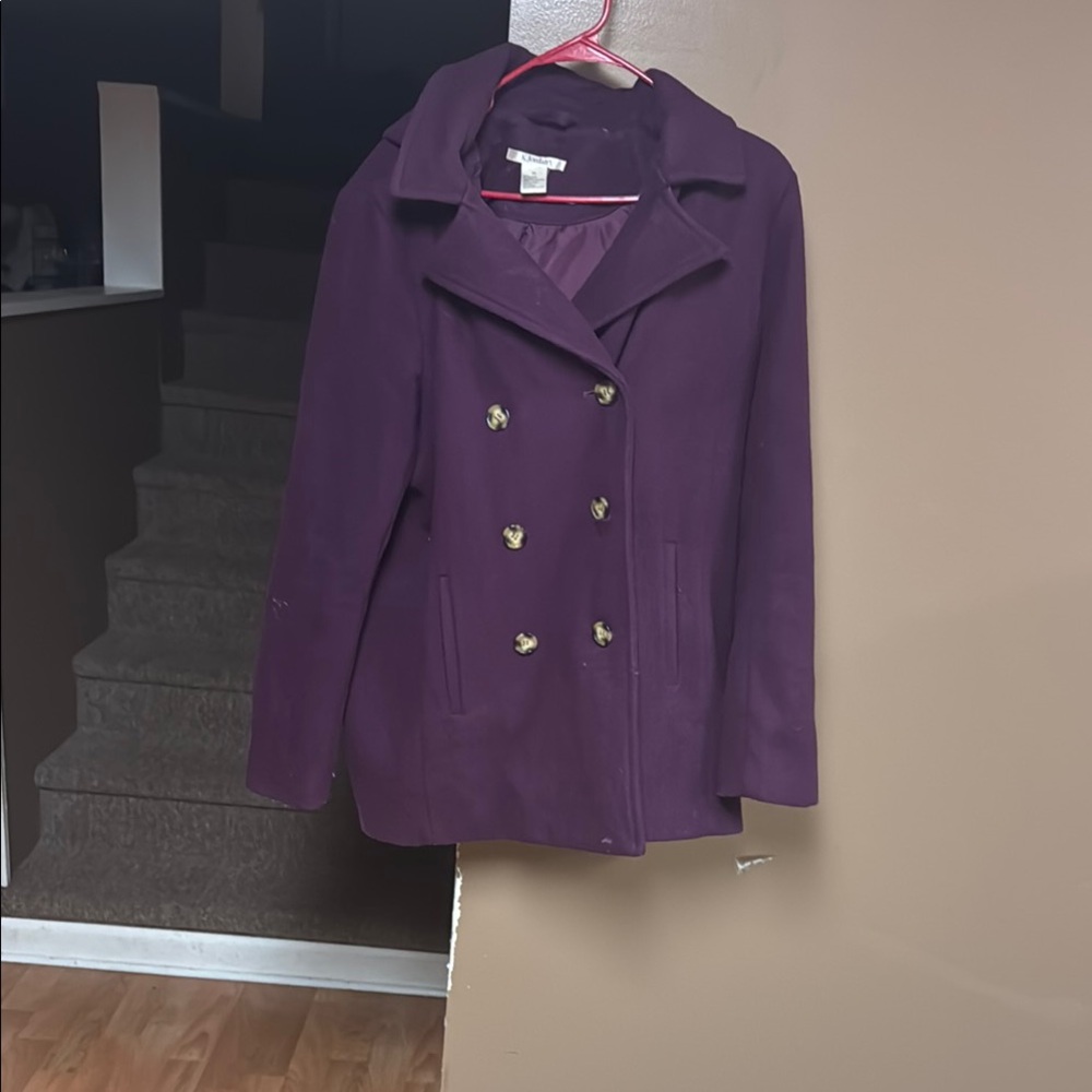 Purple Wool Peacoat with Wide Lapels and Structured Shoulders